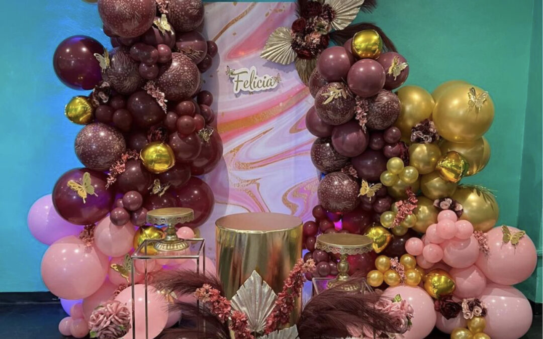 Quinceañera Photo Booth Ideas: Custom Prints, Props, and Backdrops